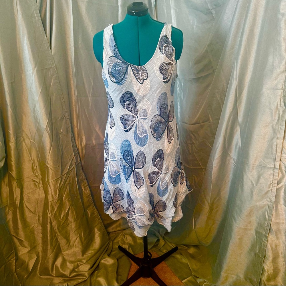 Cherish XL Blue and White Patterned gauze dress